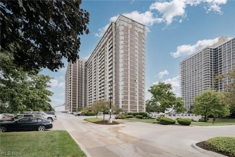 12900 Lake Avenue Lakewood OH 44107