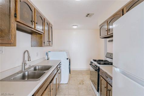 12900 Lake Avenue Lakewood OH 44107