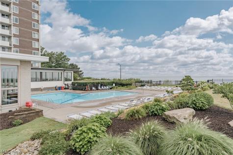 12900 Lake Avenue Lakewood OH 44107