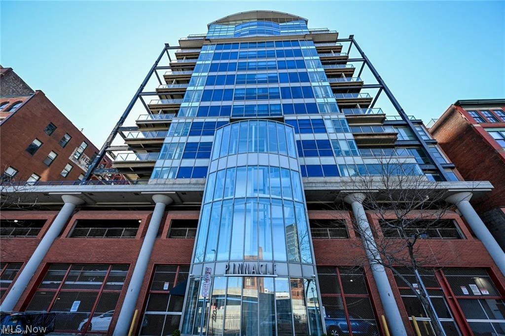 701 W Lakeside Avenue Cleveland OH 44113
