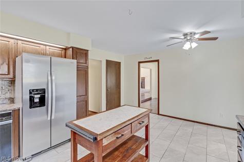 4468 Devonshire Drive Youngstown OH 44512