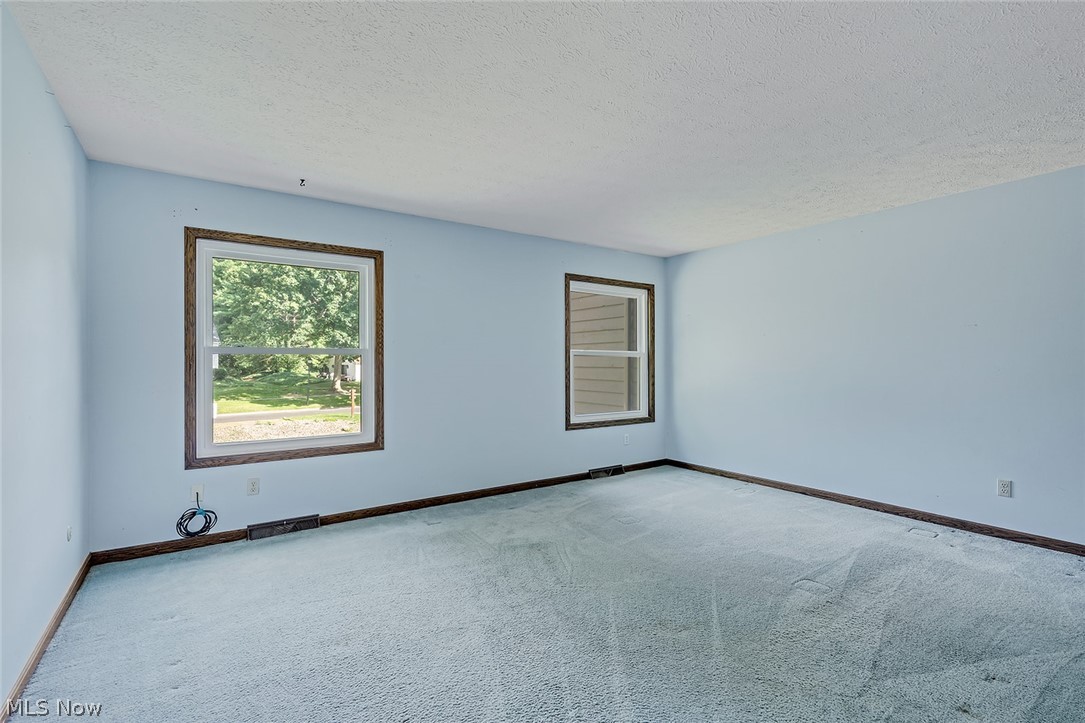 4468 Devonshire Drive Youngstown OH 44512