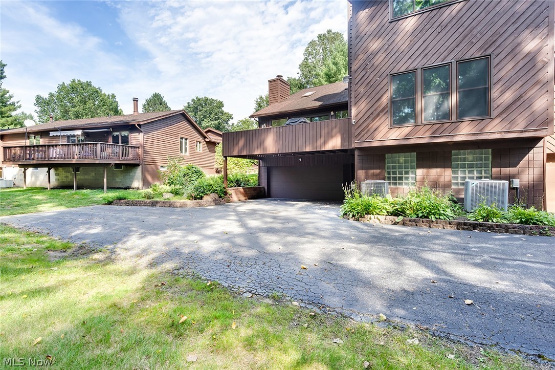 4468 Devonshire Drive Youngstown OH 44512