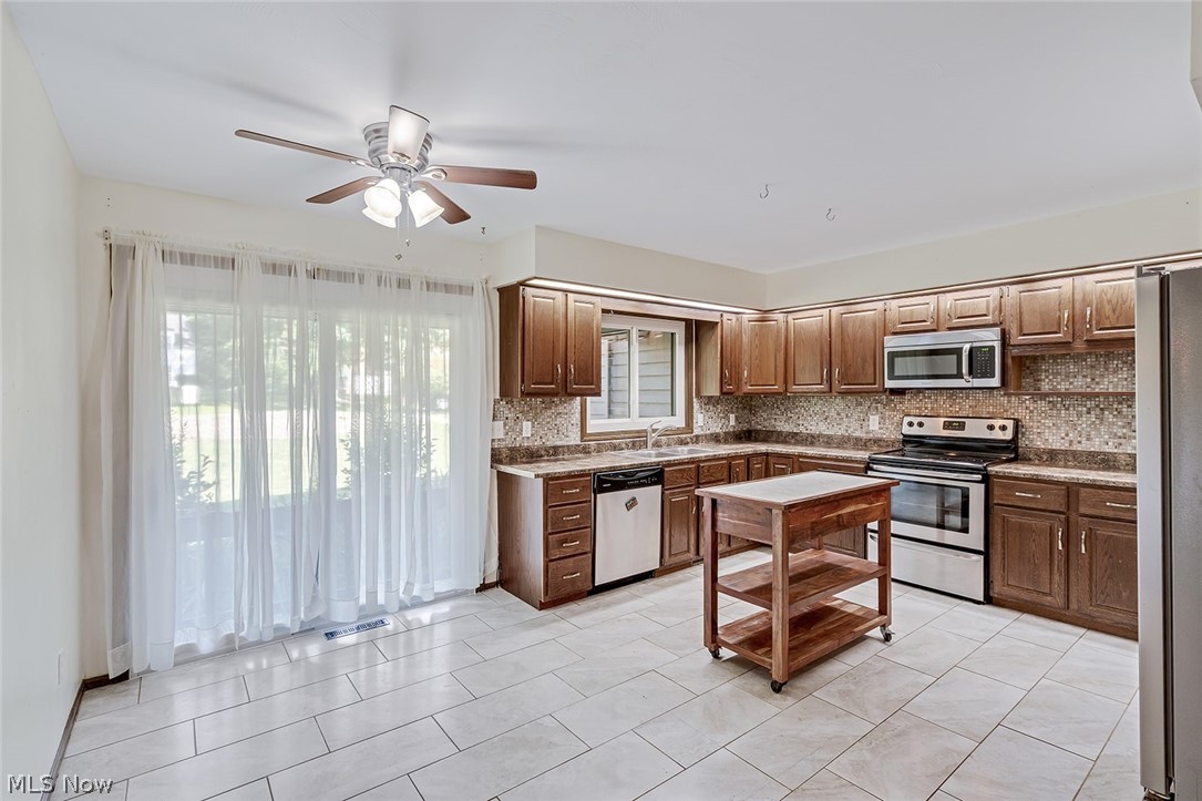 4468 Devonshire Drive Youngstown OH 44512