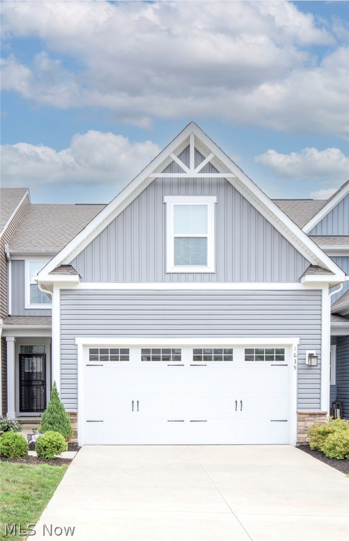 1635 Springer Court Akron OH 44313