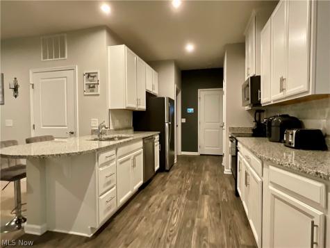 1635 Springer Court Cuyahoga Falls OH 44313