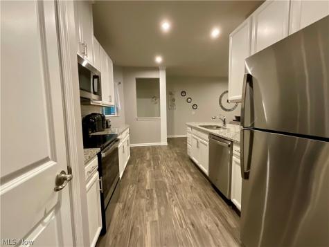 1635 Springer Court Cuyahoga Falls OH 44313
