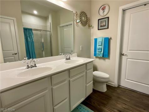 1635 Springer Court Cuyahoga Falls OH 44313