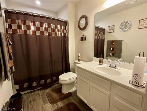 1635 Springer Court Cuyahoga Falls OH 44313