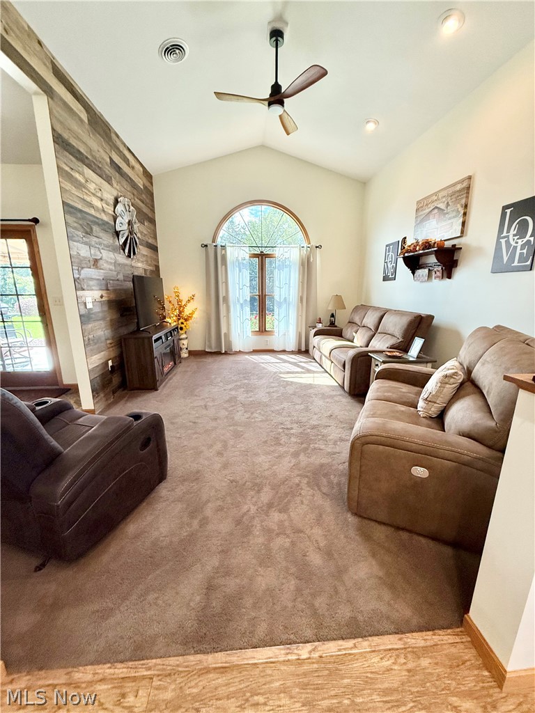 49325 Eagle Drive East Liverpool OH 43920