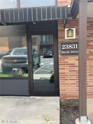 23831 David Drive North Olmsted OH 44070