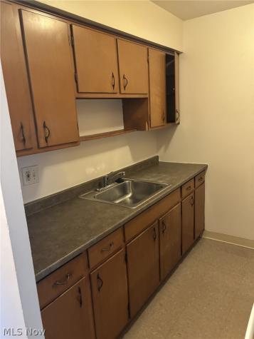 23831 David Drive North Olmsted OH 44070