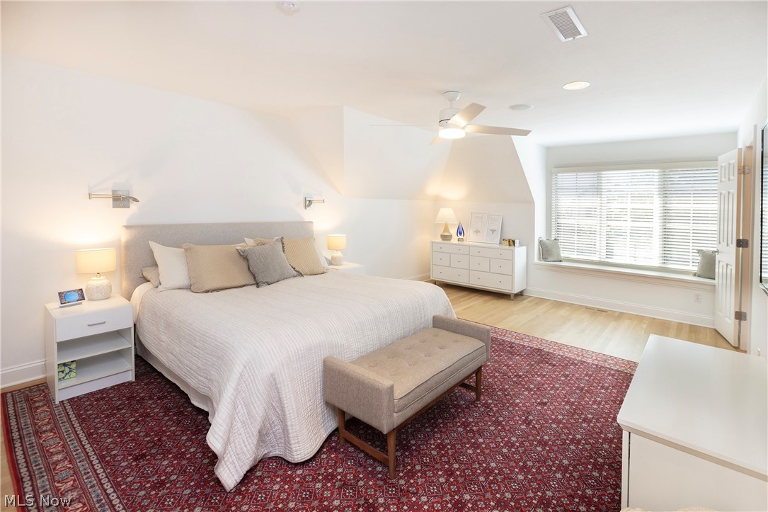 2499 Fairmount Boulevard Cleveland Heights OH 44106
