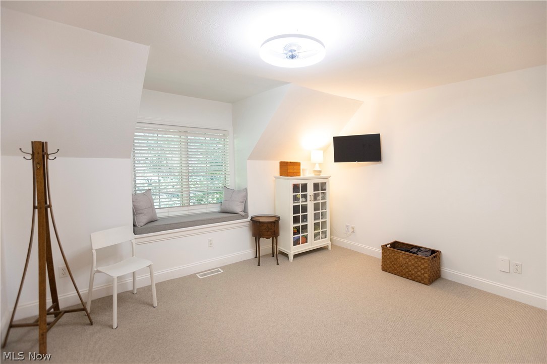 2499 Fairmount Boulevard Cleveland Heights OH 44106