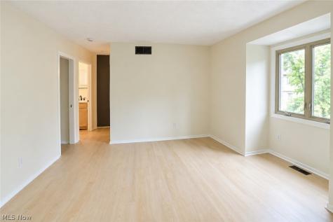 8035 Steven David Drive Strongsville OH 44149