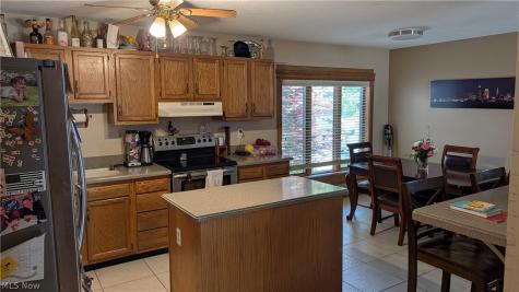 144 Royal Crest Drive Seville OH 44273