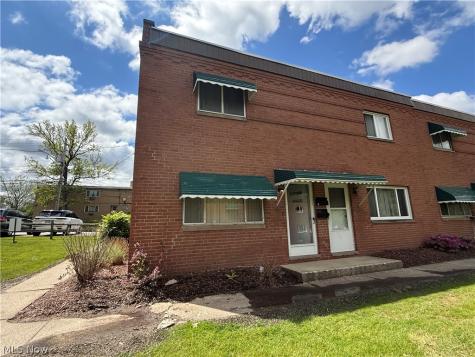 215 Dalepark Drive Bedford OH 44146