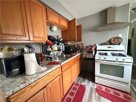 215 Dalepark Drive Bedford OH 44146