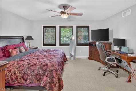 1393 Slate Court Cleveland Heights OH 44118