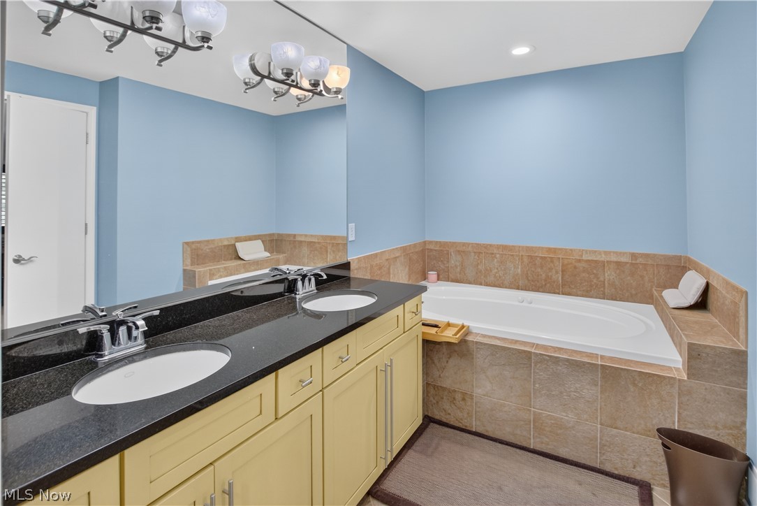 1393 Slate Court Cleveland Heights OH 44118