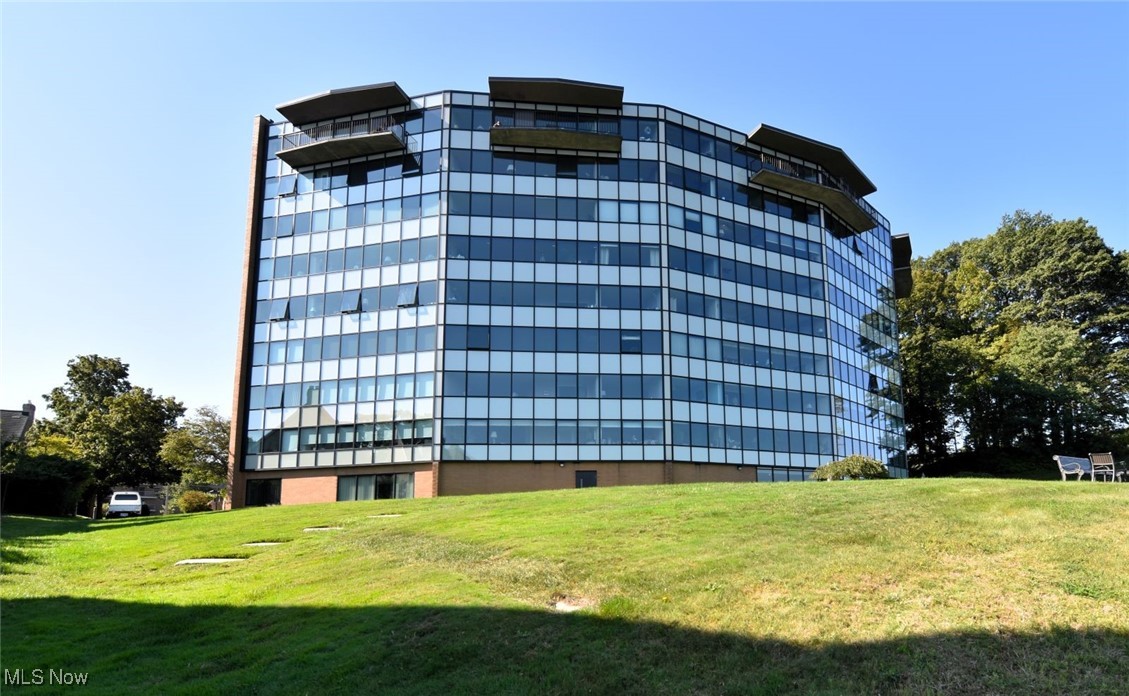 22500 Lake Road Rocky River OH 44116