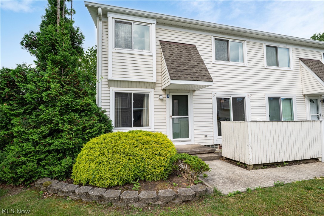 5493 Hampton Court Willoughby OH 44094
