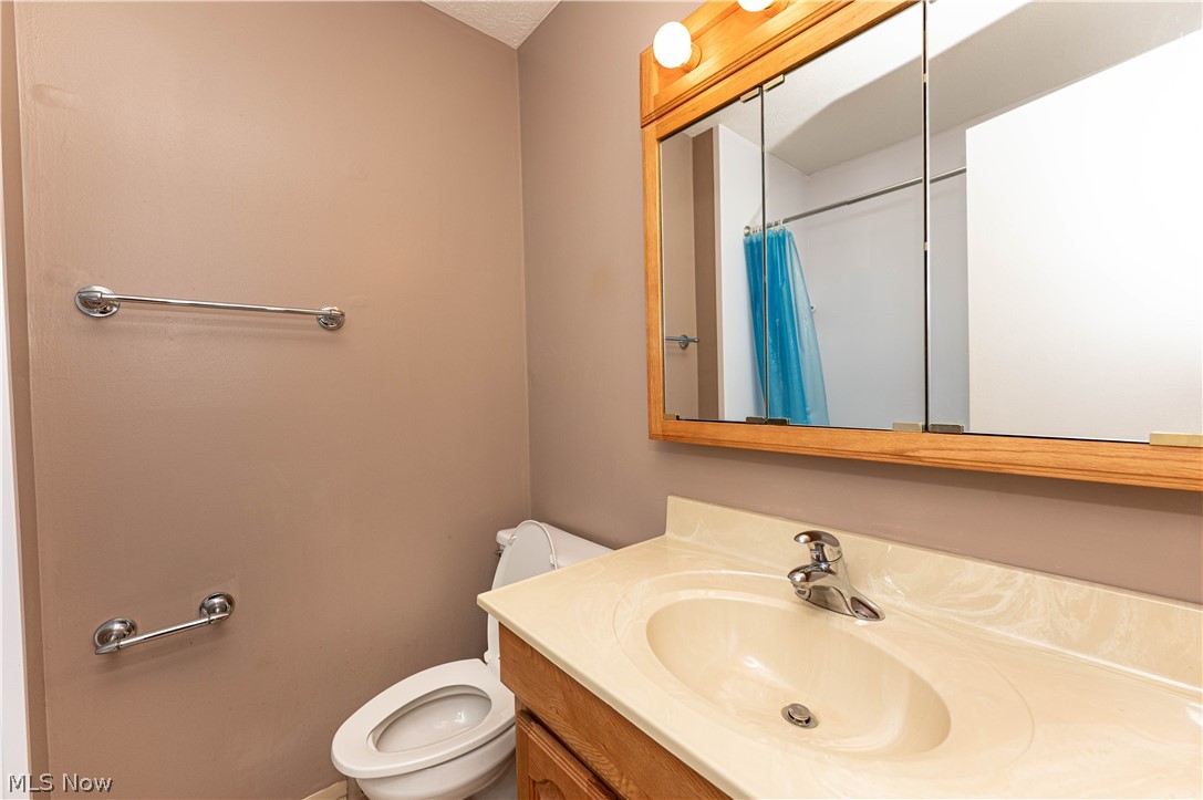5493 Hampton Court Willoughby OH 44094