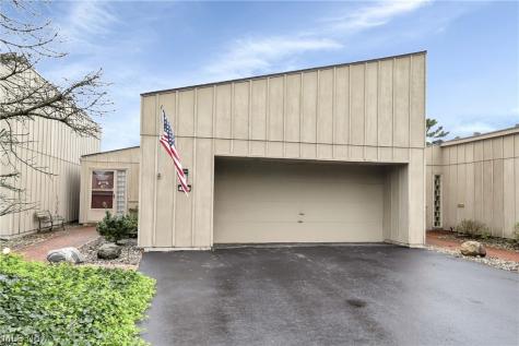 668 Sonora Court Berea OH 44017