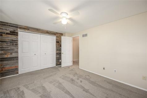 3965 Lake Run Boulevard Stow OH 44224