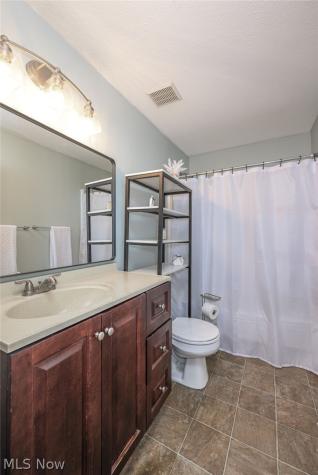 3965 Lake Run Boulevard Stow OH 44224