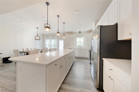 1423 Chateau Place Avon OH 44011