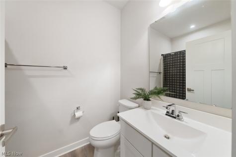 1423 Chateau Place Avon OH 44011