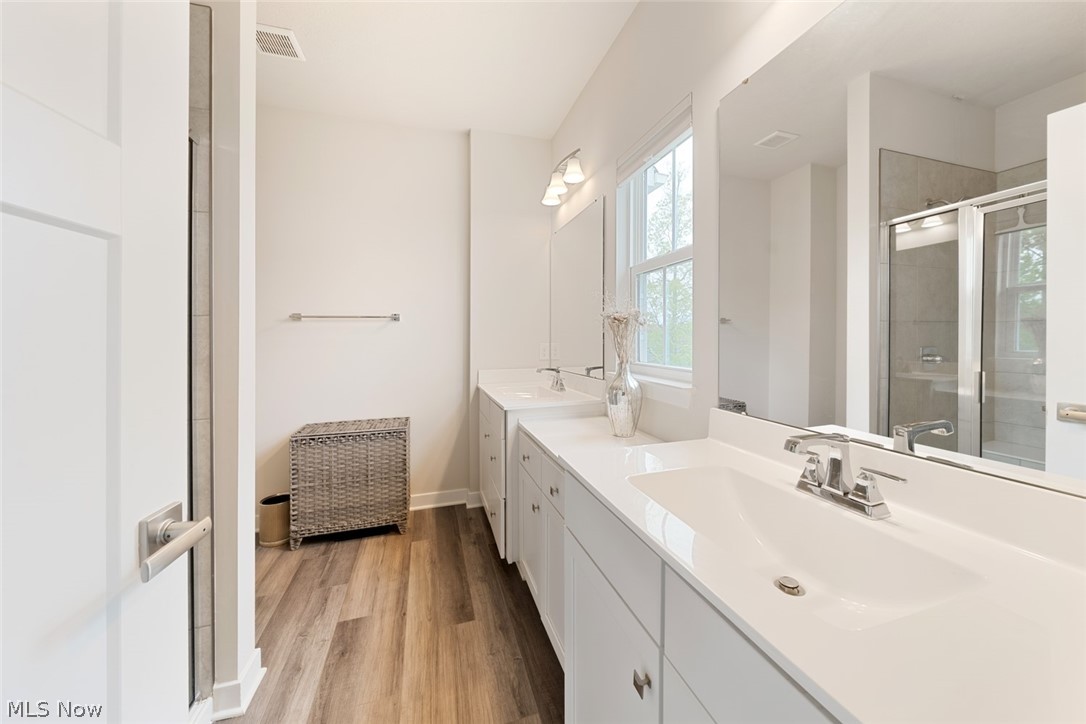 1423 Chateau Place Avon OH 44011