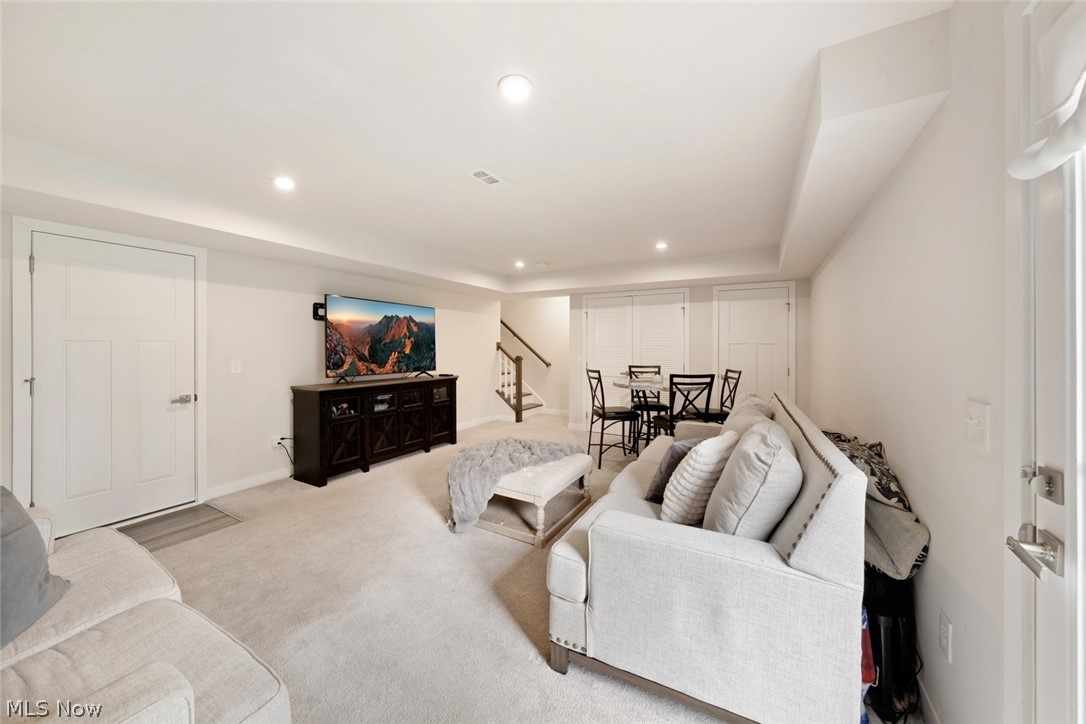 1423 Chateau Place Avon OH 44011
