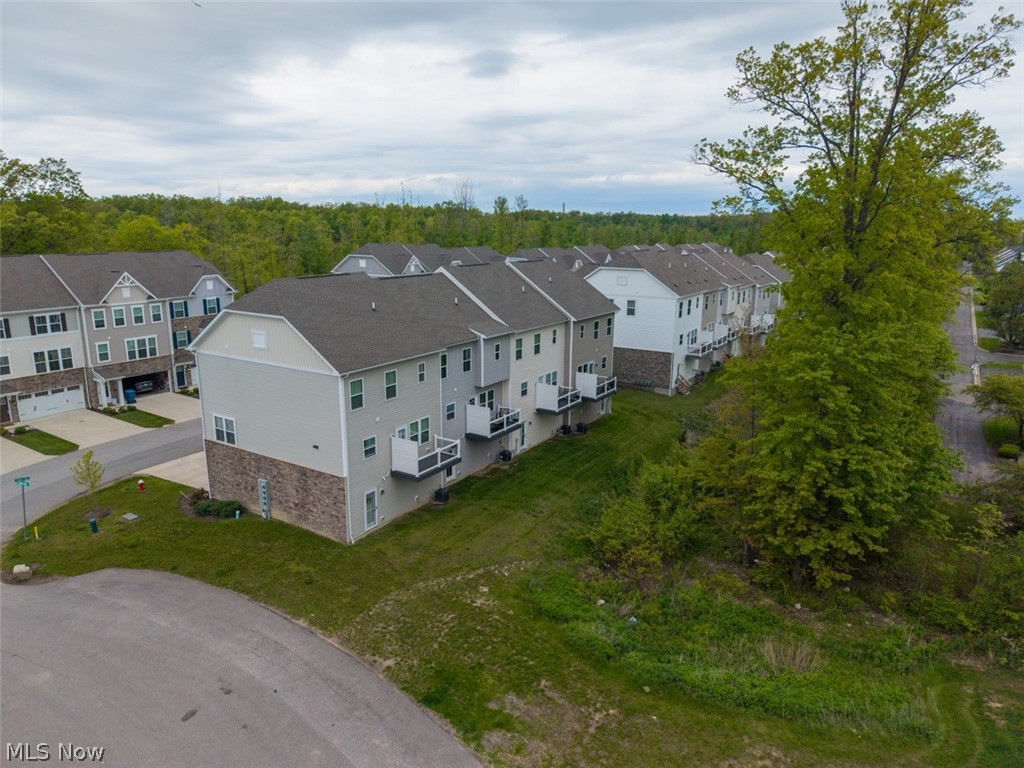 1423 Chateau Place Avon OH 44011