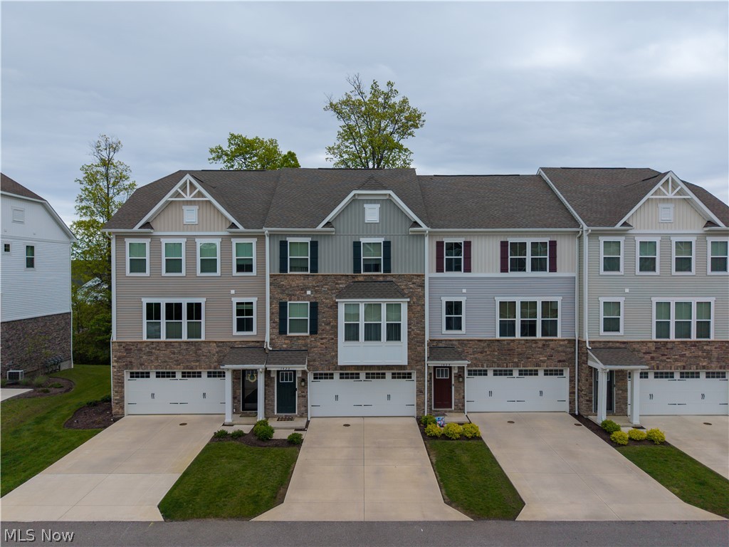 1423 Chateau Place Avon OH 44011