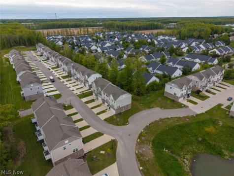 1423 Chateau Place Avon OH 44011