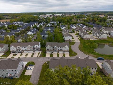 1423 Chateau Place Avon OH 44011