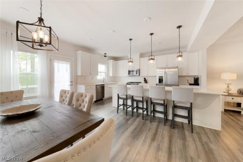 1423 Chateau Place Avon OH 44011