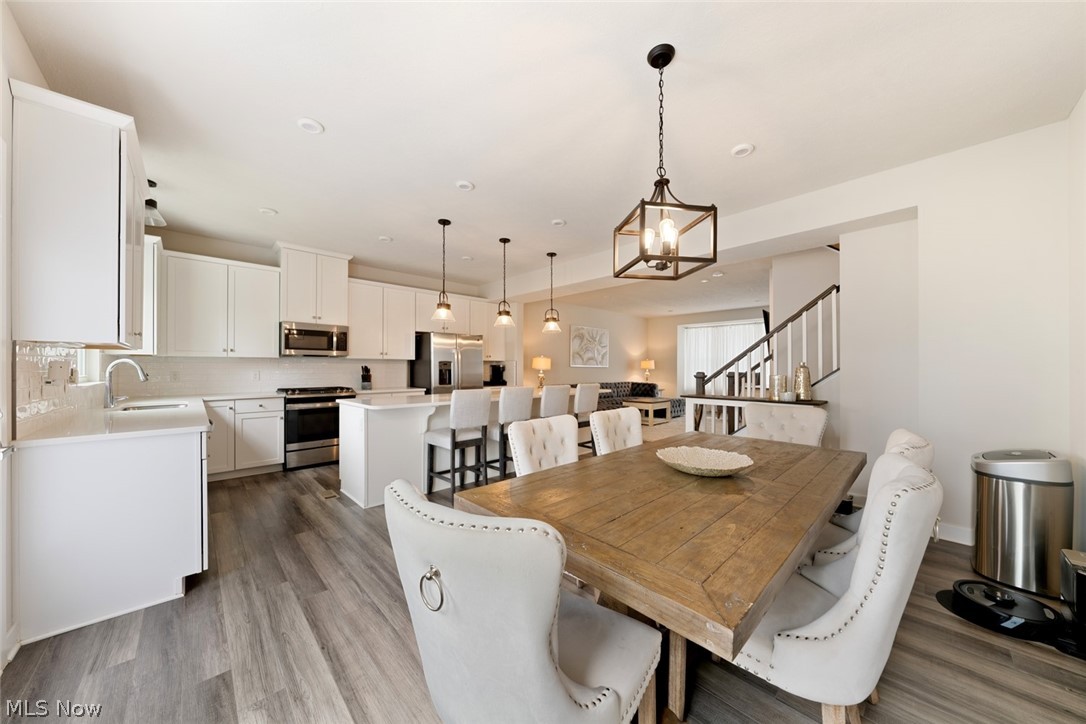 1423 Chateau Place Avon OH 44011