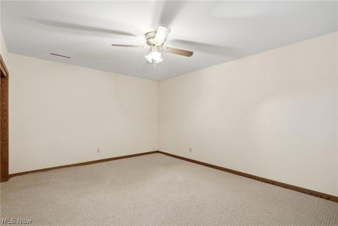 16 S Bentley Drive SE Canton OH 44709
