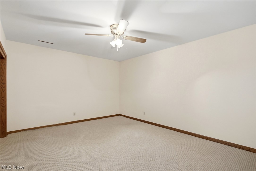 16 S Bentley Drive SE Canton OH 44709