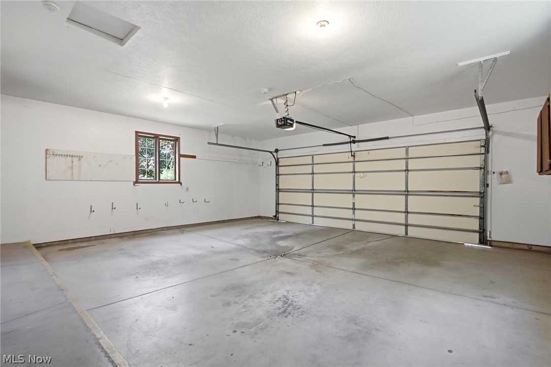 16 S Bentley Drive SE Canton OH 44709