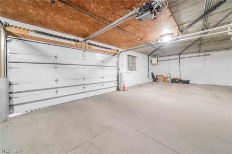 1403 Copper Trace Cleveland Heights OH 44118