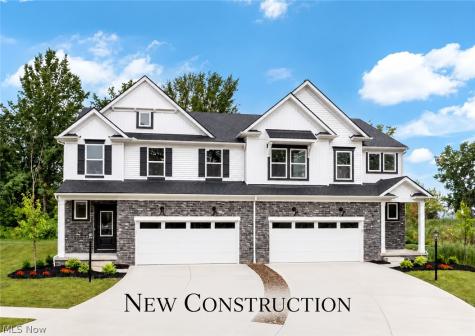 2067 Glenmont Drive Brunswick OH 44212