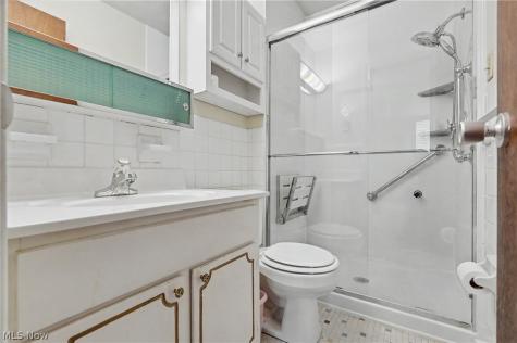 3064 Kent Road Stow OH 44224