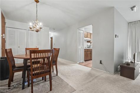 3064 Kent Road Stow OH 44224