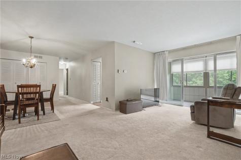 3064 Kent Road Stow OH 44224