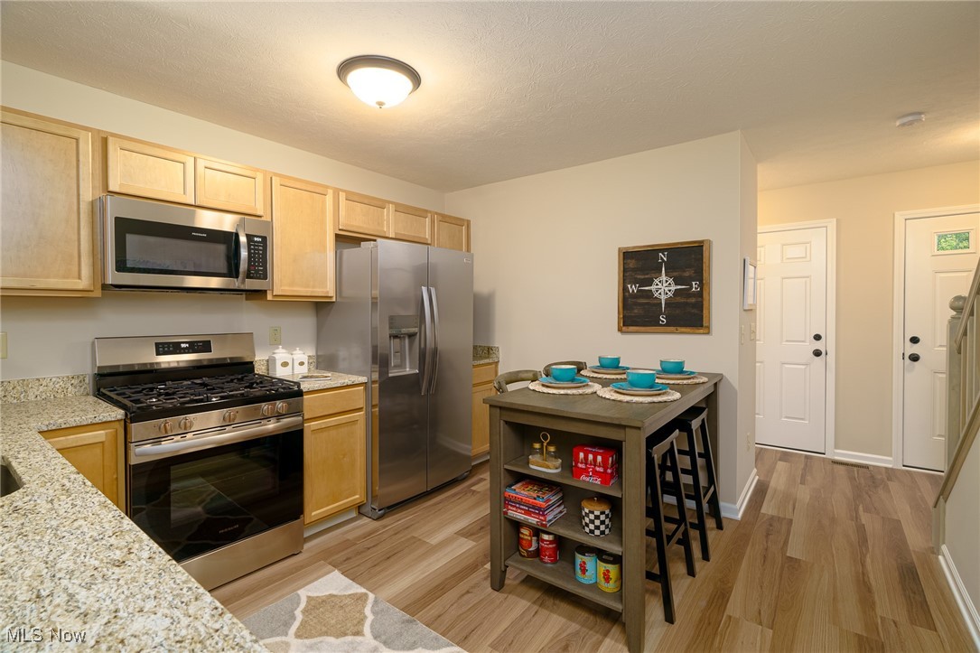 3794 Freedom Place Lorain OH 44053