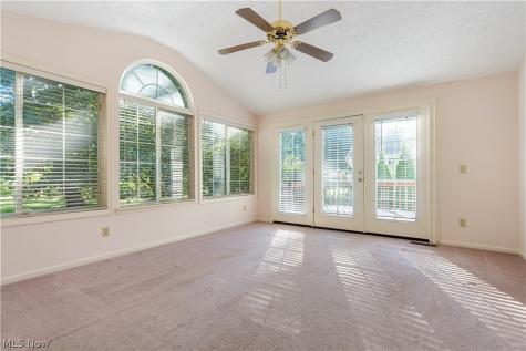 1534 Southpointe Circle NE Canton OH 44714